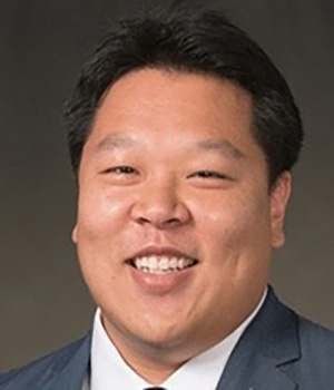 Andy Tau, MD