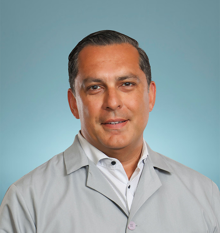 Juan Flores, MD